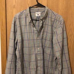 Old Navy men’s large button down collared shirt